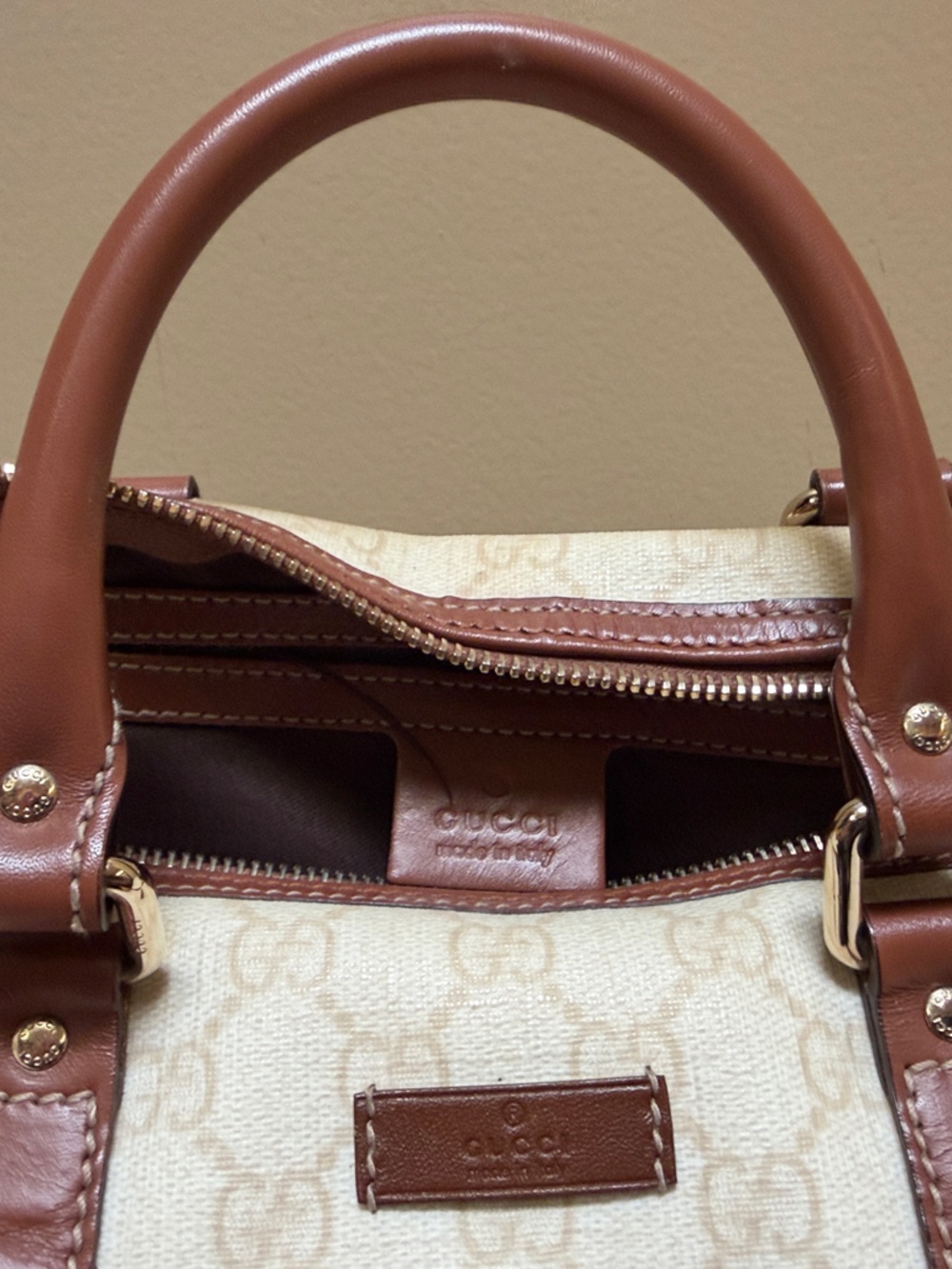 Gucci Beige & Brown Monogram Canvas Duffel - Picture 6 of 6